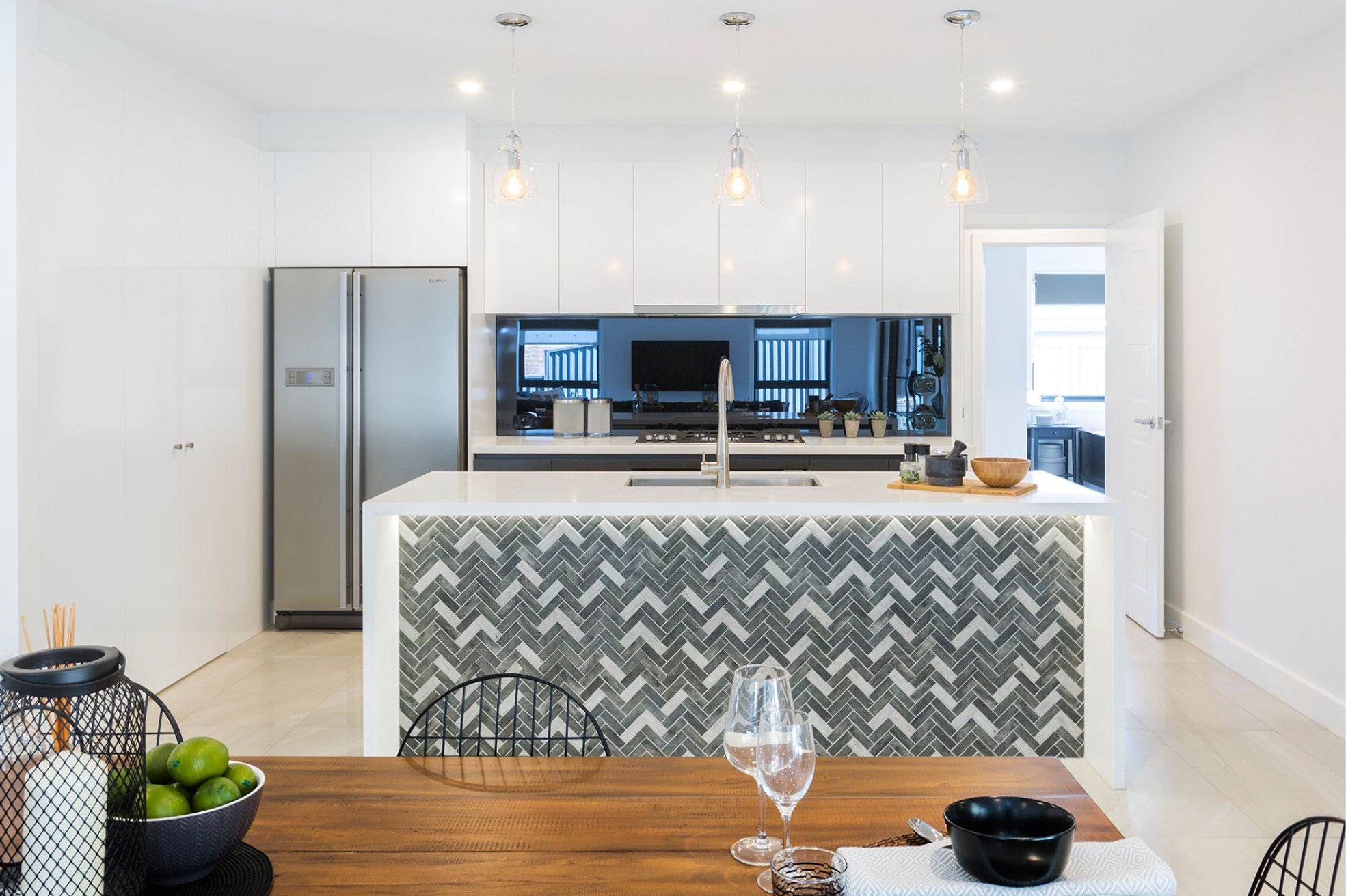 BBS 171216 WebsiteImagery Buy 626